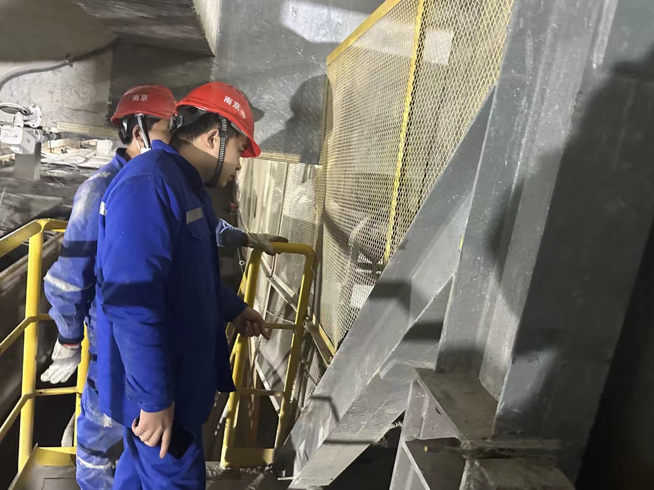 1715049423345366.jpg 12.jpg